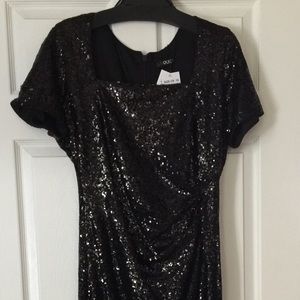 NWT QUIZ SEQUIN DRESS